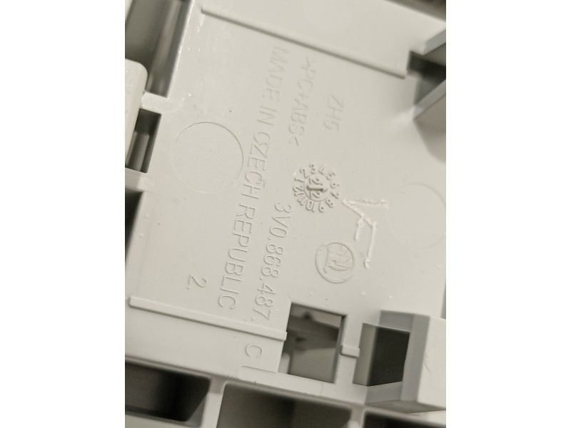 Recambio de luz interior para seat arona xperience referencia OEM IAM 3V0868487C 3V5867591A 