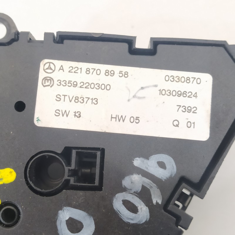 Recambio de mando multifuncion para mercedes-benz clase s (w221) berlina 500 l (221.171) referencia OEM IAM A2218708958  