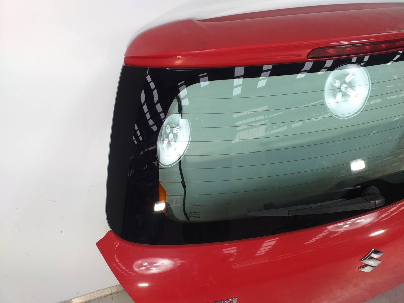 Recambio de porton trasero para suzuki swift berlina (mz) glx (3-ptas.) referencia OEM IAM 6910063J23000  