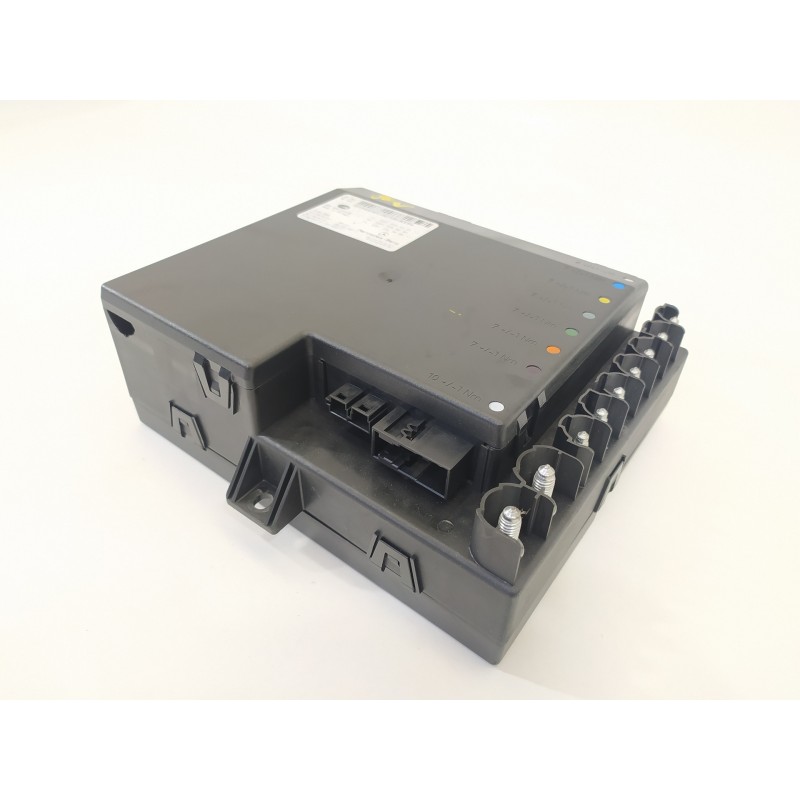 Recambio de caja reles / fusibles para mercedes-benz clase s (w221) berlina 500 l (221.171) referencia OEM IAM A2215400401 5DK00