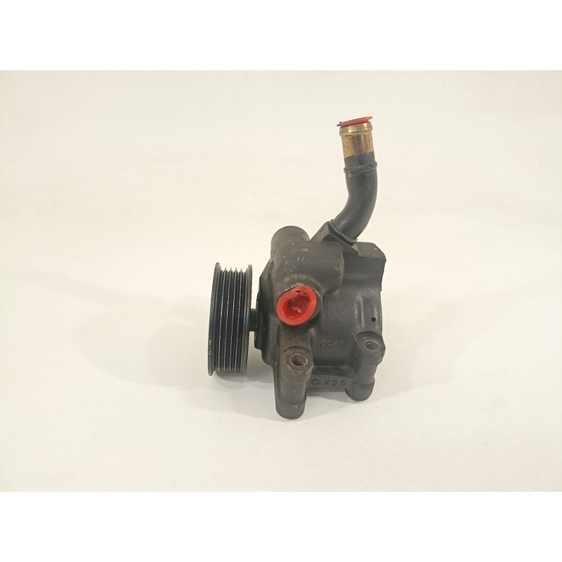 Recambio de bomba direccion para ford fiesta (cbk) ghia referencia OEM IAM 2S6E3A733AA  