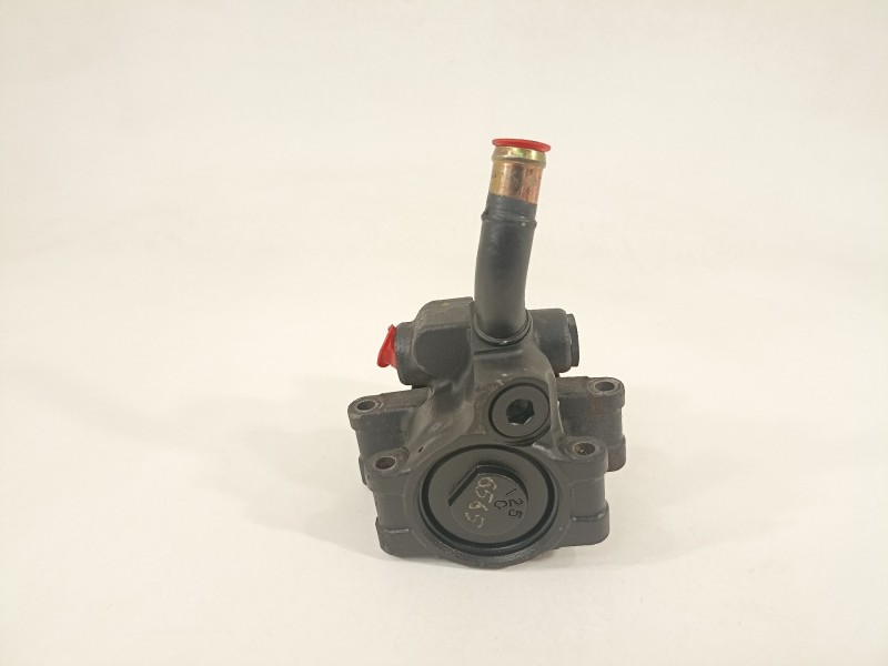 Recambio de bomba direccion para ford fiesta (cbk) ghia referencia OEM IAM 2S6E3A733AA  