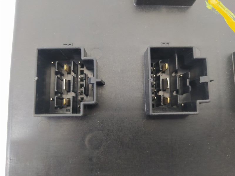 Recambio de modulo electronico para audi a4 ber. (b8) básico referencia OEM IAM 8K0907063C  