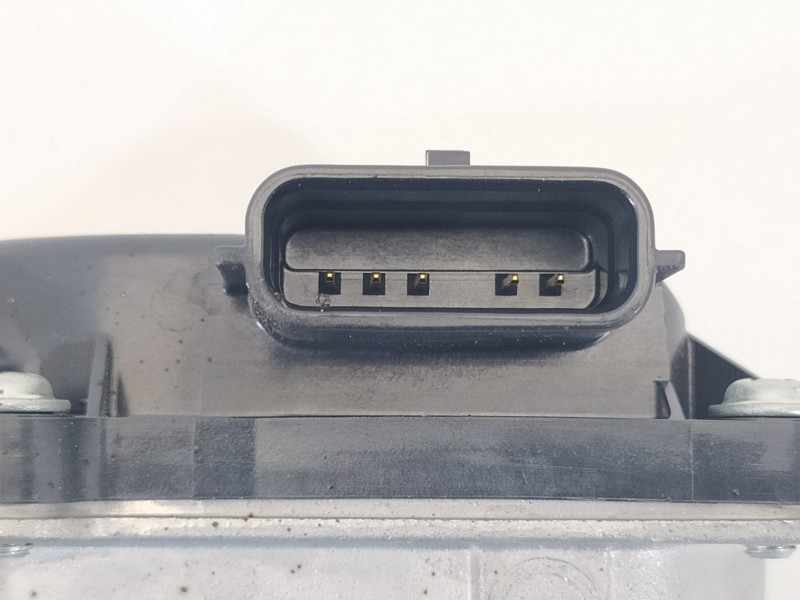 Recambio de valvula egr para dacia duster ii prestige 4wd referencia OEM IAM 147100361R  