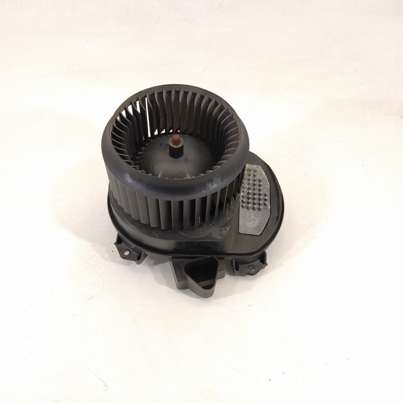 Recambio de ventilador calefaccion para mercedes-benz clase b (w246) b 200 cdi (246.208) referencia OEM IAM A2469061601 A2229060