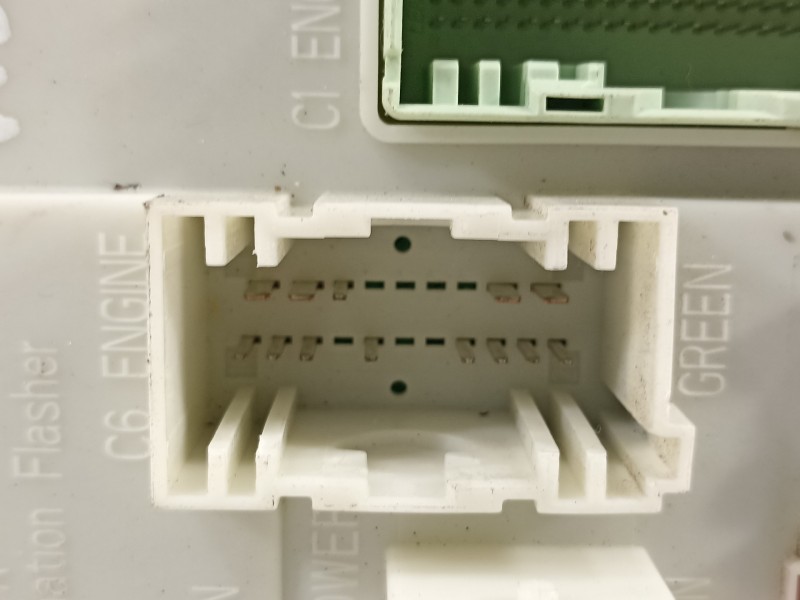 Recambio de caja reles / fusibles para ford focus lim. business referencia OEM IAM DV6T14A073BF  