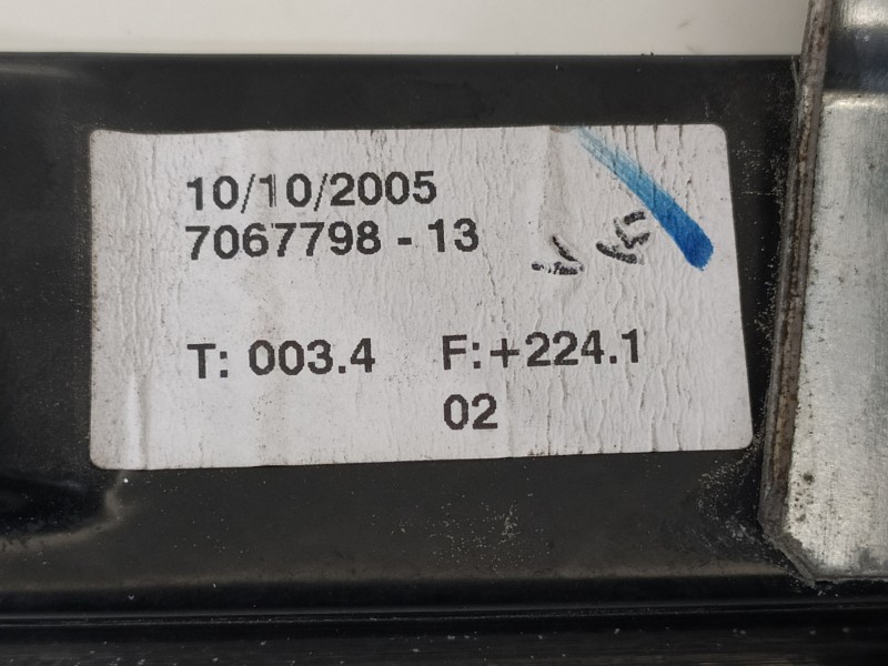 Recambio de elevalunas trasero derecho para bmw serie 1 berlina (e81/e87) 118d referencia OEM IAM 7067798  