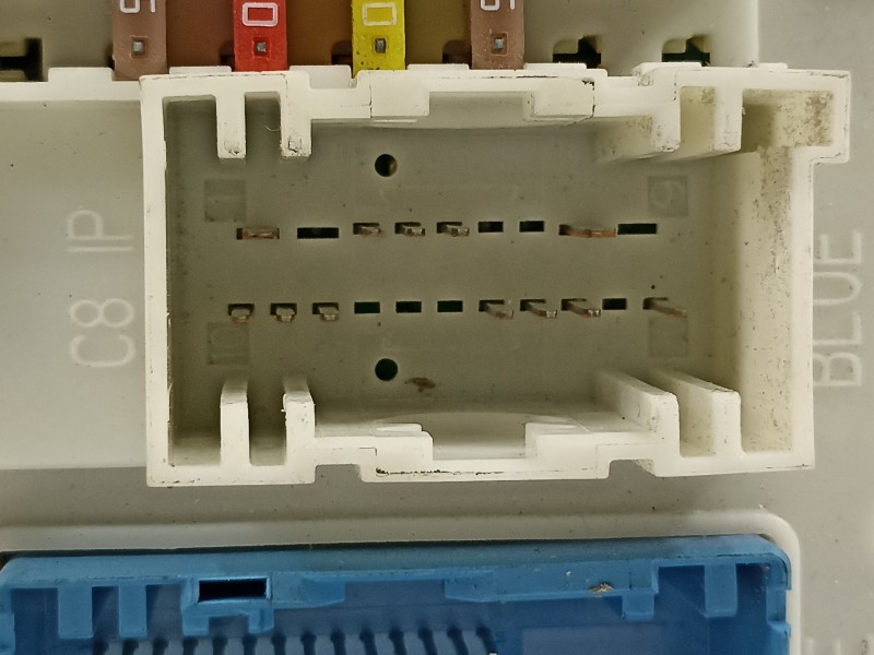 Recambio de caja reles / fusibles para ford focus lim. business referencia OEM IAM DV6T14A073BF  