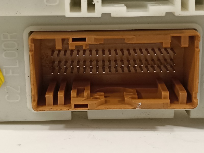 Recambio de caja reles / fusibles para ford focus lim. business referencia OEM IAM DV6T14A073BF  