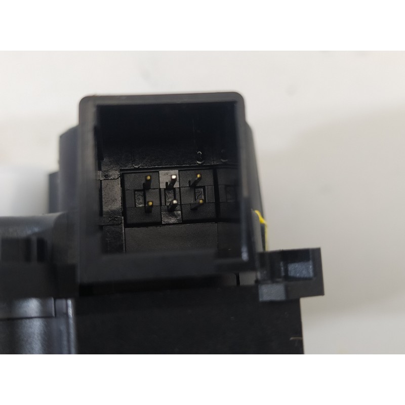 Recambio de motor apertura trampillas climatizador para dacia duster ii prestige 4wd referencia OEM IAM T32088B HAC360VLG5 