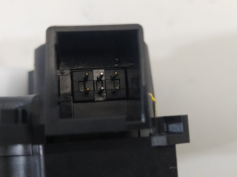 Recambio de motor apertura trampillas climatizador para dacia duster ii prestige 4wd referencia OEM IAM T32088B HAC360VLG5 