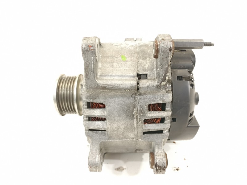 Recambio de alternador para volkswagen golf vi (5k1) rabbit bluemotion referencia OEM IAM 03L903023A  
