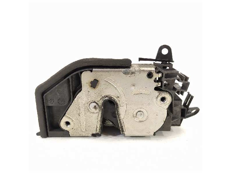 Recambio de cerradura puerta trasera derecha para bmw serie 1 berlina (e81/e87) 118d referencia OEM IAM 7167070  
