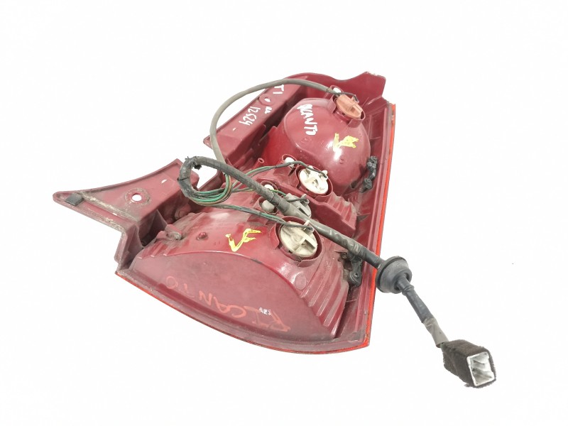 Recambio de piloto trasero izquierdo para kia picanto 1.0 cat referencia OEM IAM 9240107010  