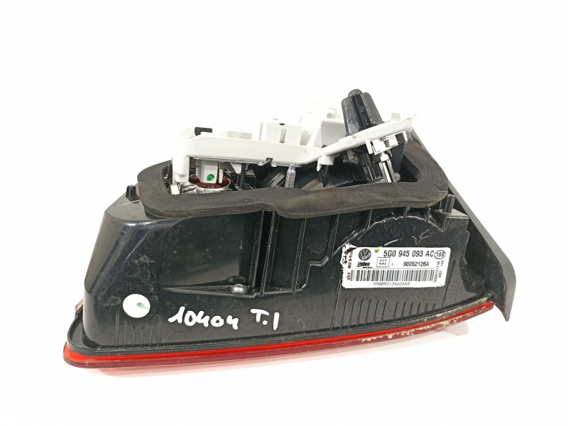 Recambio de piloto trasero izquierdo en porton para volkswagen golf vii lim. advance bluemotion referencia OEM IAM 5G0945093AC  