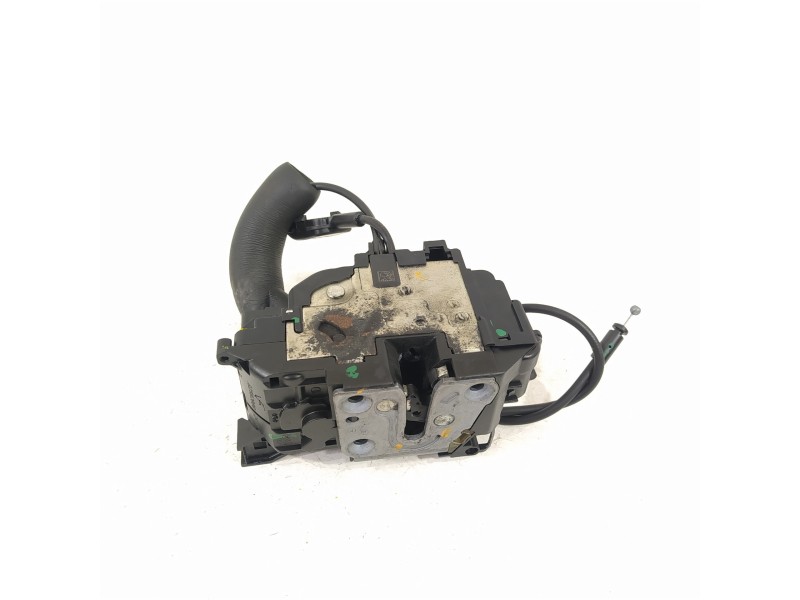 Recambio de cerradura puerta trasera derecha para renault megane iii berlina 5 p dynamique referencia OEM IAM 825020002R  