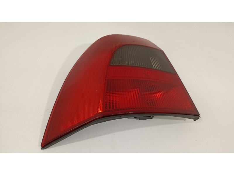 Recambio de piloto trasero izquierdo para opel vectra b berlina básico (1999) referencia OEM IAM 62144 5074 