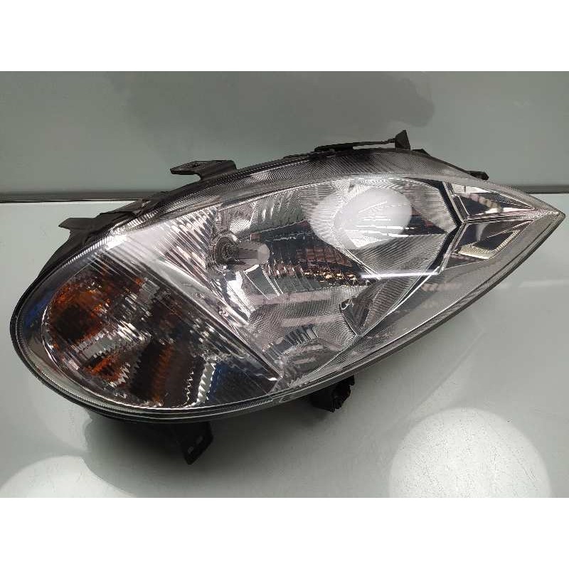 Recambio de faro derecho para renault megane i fase 2 berlina (ba0) 1.6 16v century referencia OEM IAM 7701047095  