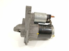 Recambio de motor arranque para renault captur limited referencia OEM IAM 233000557R  