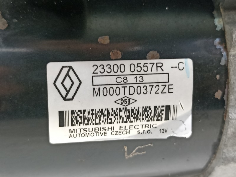 Recambio de motor arranque para renault captur limited referencia OEM IAM 233000557R  