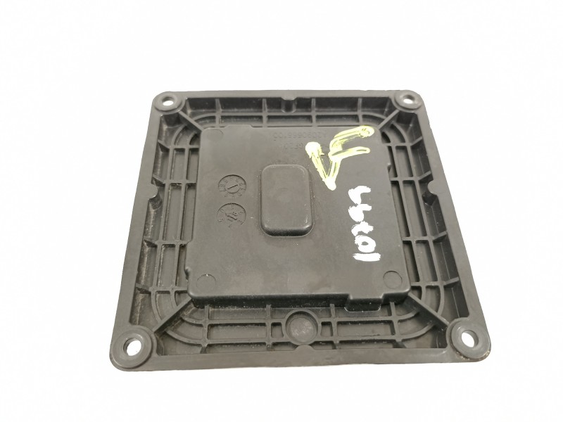 Recambio de centralita faros xenon para renault captur limited referencia OEM IAM 260559976R  