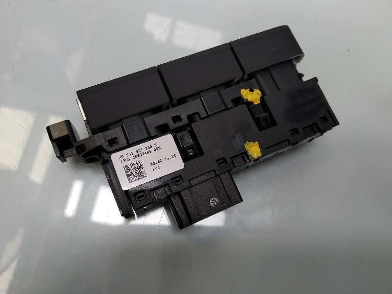 Recambio de mando multifuncion para volkswagen golf vii lim. sport by r-line bluemotion referencia OEM IAM 5G1927238E  