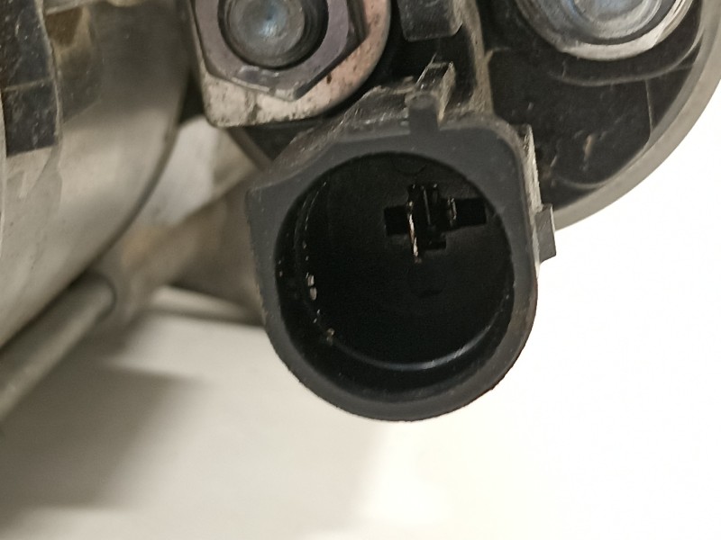 Recambio de motor arranque para seat ibiza (kj1) style go referencia OEM IAM 02M911022F  