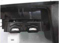 Recambio de mando elevalunas trasero derecho para peugeot 308 access referencia OEM IAM 96762292ZD   2