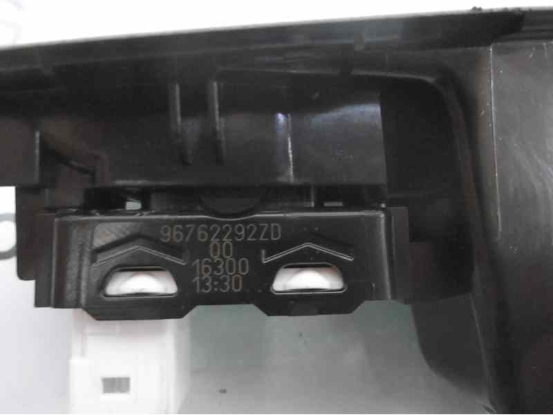 Recambio de mando elevalunas trasero derecho para peugeot 308 access referencia OEM IAM 96762292ZD  
