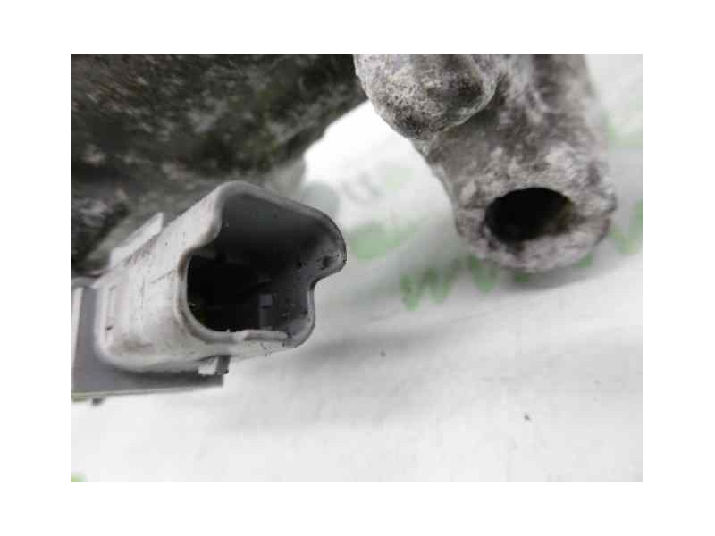 Recambio de compresor aire acondicionado para renault clio iii emotion referencia OEM IAM 8200651251 SD6V12 