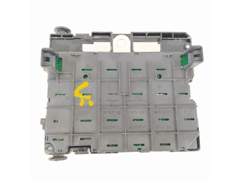 Recambio de caja reles / fusibles para peugeot 206 berlina quicksilver referencia OEM IAM 9657608780 BSMB3 