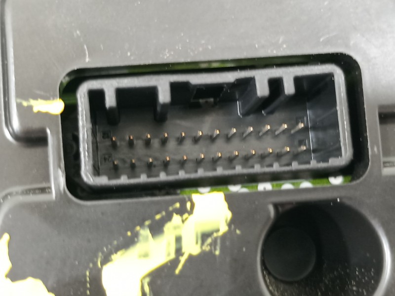 Recambio de cuadro instrumentos para renault captur limited referencia OEM IAM 248104403R  