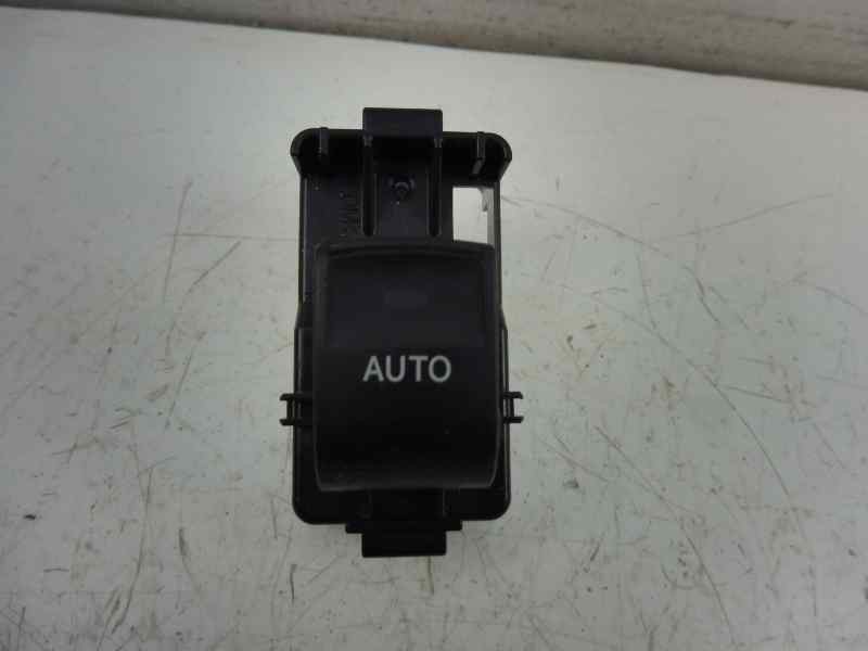 Recambio de mando elevalunas trasero derecho para toyota auris hybrid advance referencia OEM IAM 192801  