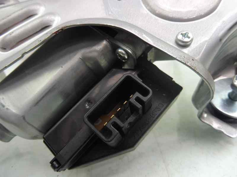 Recambio de motor limpia trasero para toyota auris hybrid advance referencia OEM IAM 8513002050  