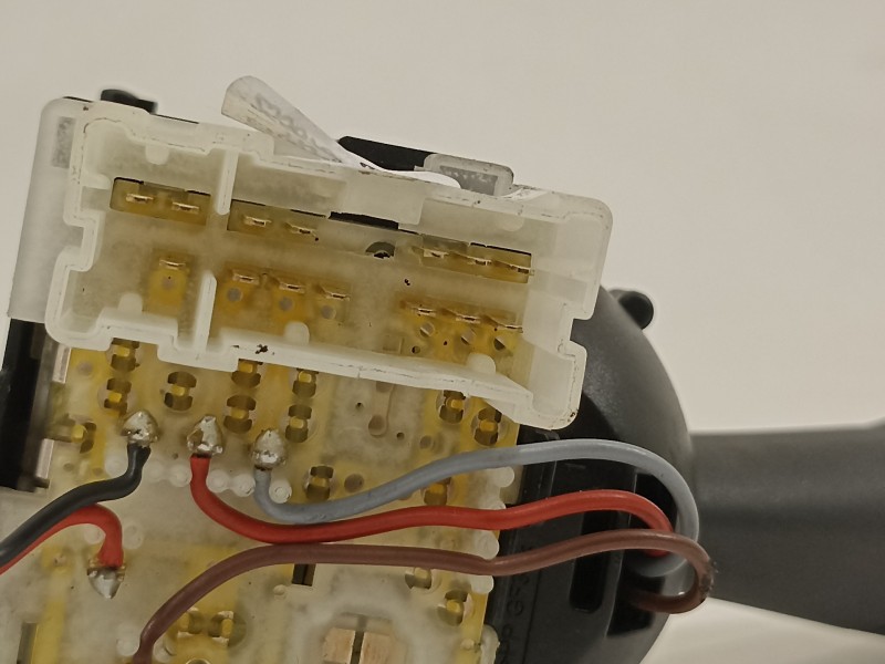Recambio de mando luces para renault captur limited referencia OEM IAM 25567985R  