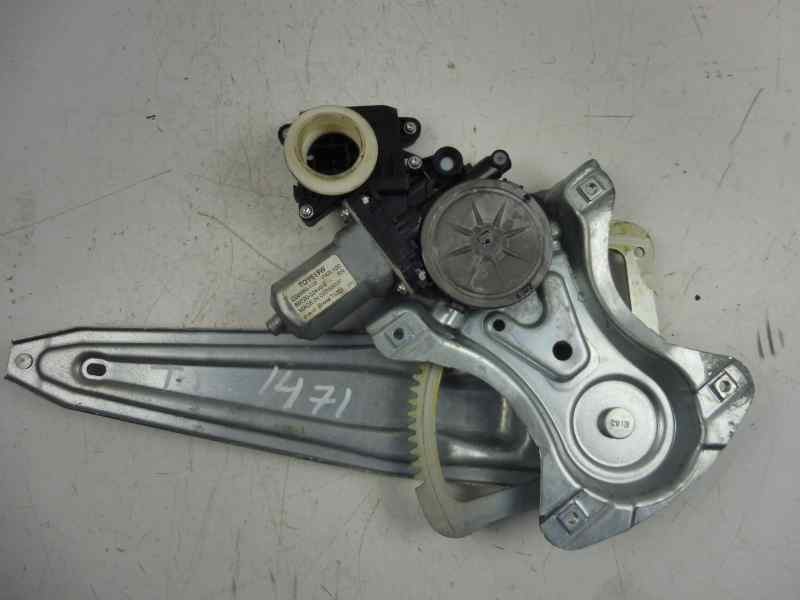 Recambio de elevalunas trasero derecho para toyota auris hybrid advance referencia OEM IAM 8570202020 8572002440 