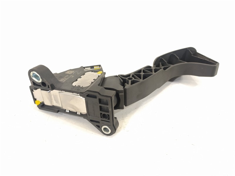 Recambio de potenciometro pedal para toyota auris hybrid advance referencia OEM IAM 7811002120  