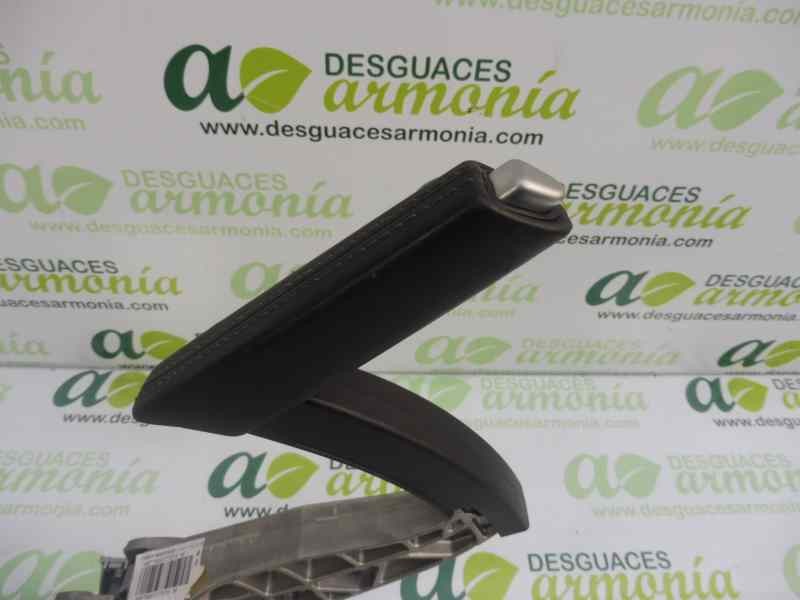Recambio de palanca freno de mano para peugeot 308 access referencia OEM IAM 98025741ZD  