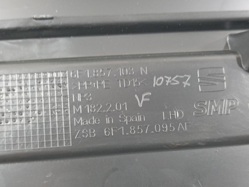 Recambio de guantera para seat ibiza (kj1) style go referencia OEM IAM 6F1857103N 6F1857095AF 