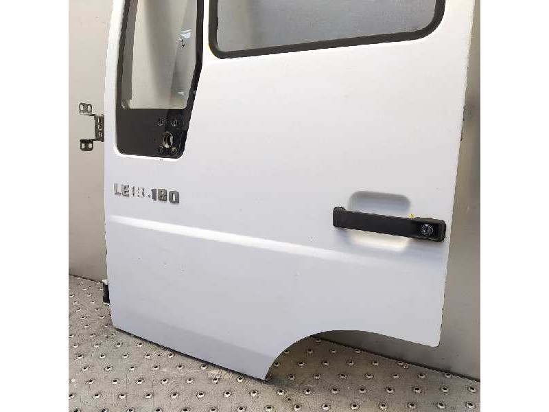 Recambio de puerta delantera izquierda para » otros... man le10180 10153f referencia OEM IAM   