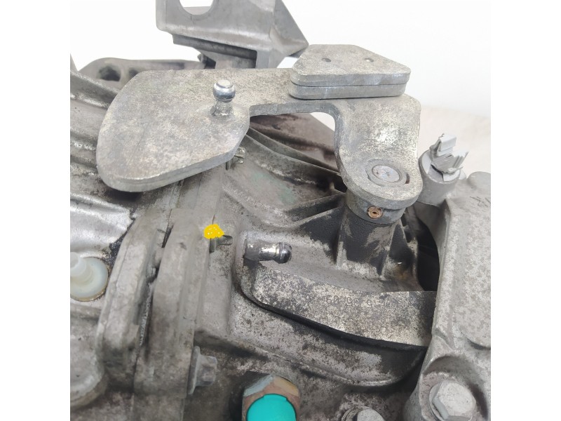 Recambio de caja cambios para renault clio iii confort dynamique referencia OEM IAM TL4A002  