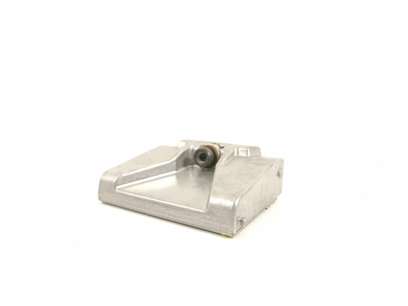 Recambio de camara para kia sportage drive 2wd referencia OEM IAM 95895F1000  