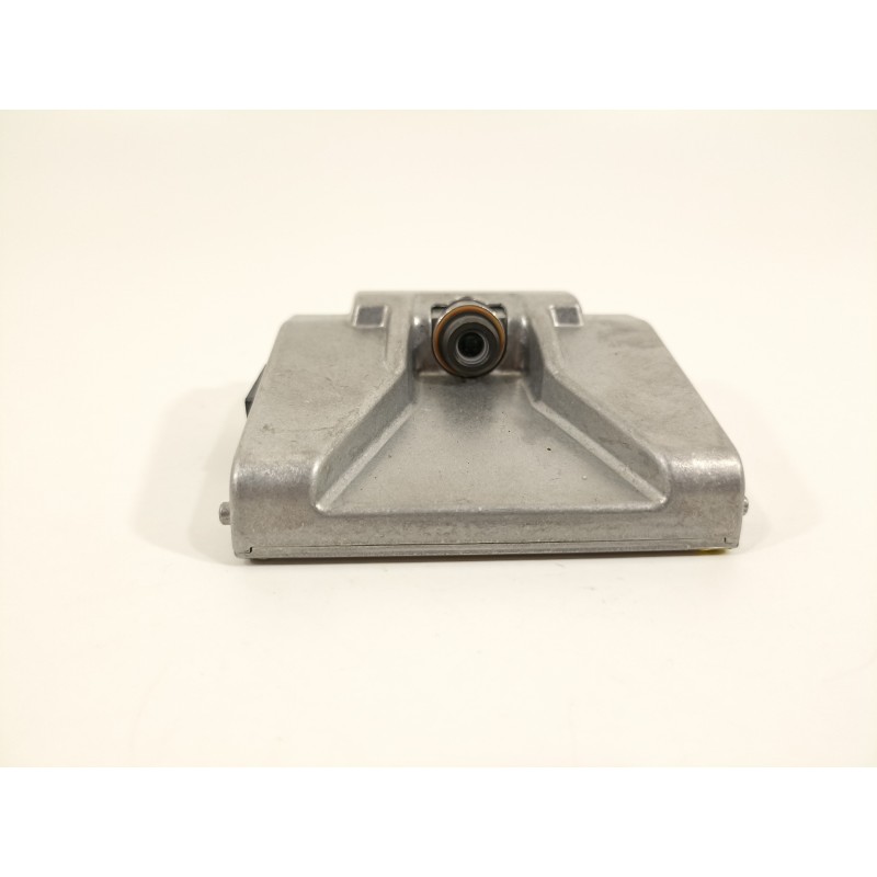 Recambio de camara para kia sportage drive 2wd referencia OEM IAM 95895F1000  