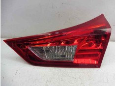 Recambio de piloto trasero derecho en porton para toyota auris hybrid advance referencia OEM IAM   