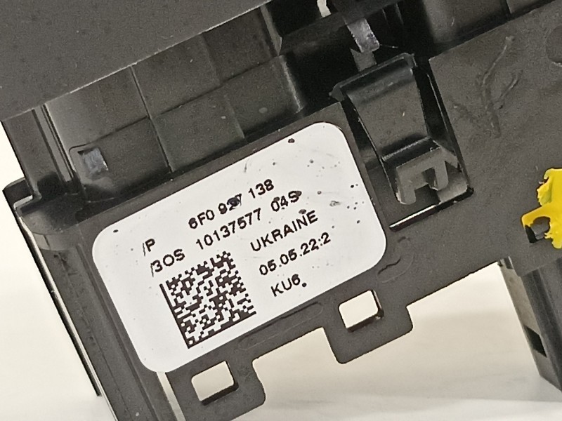 Recambio de mando multifuncion para seat ibiza (kj1) style go referencia OEM IAM 6F0927138  