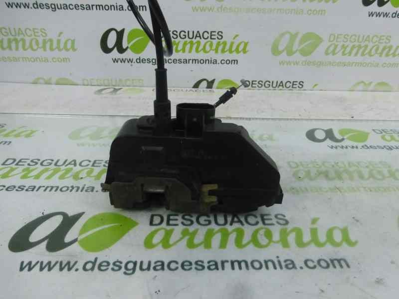 Recambio de cerradura puerta delantera derecha para renault megane ii familiar authentique confort referencia OEM IAM 8200027779