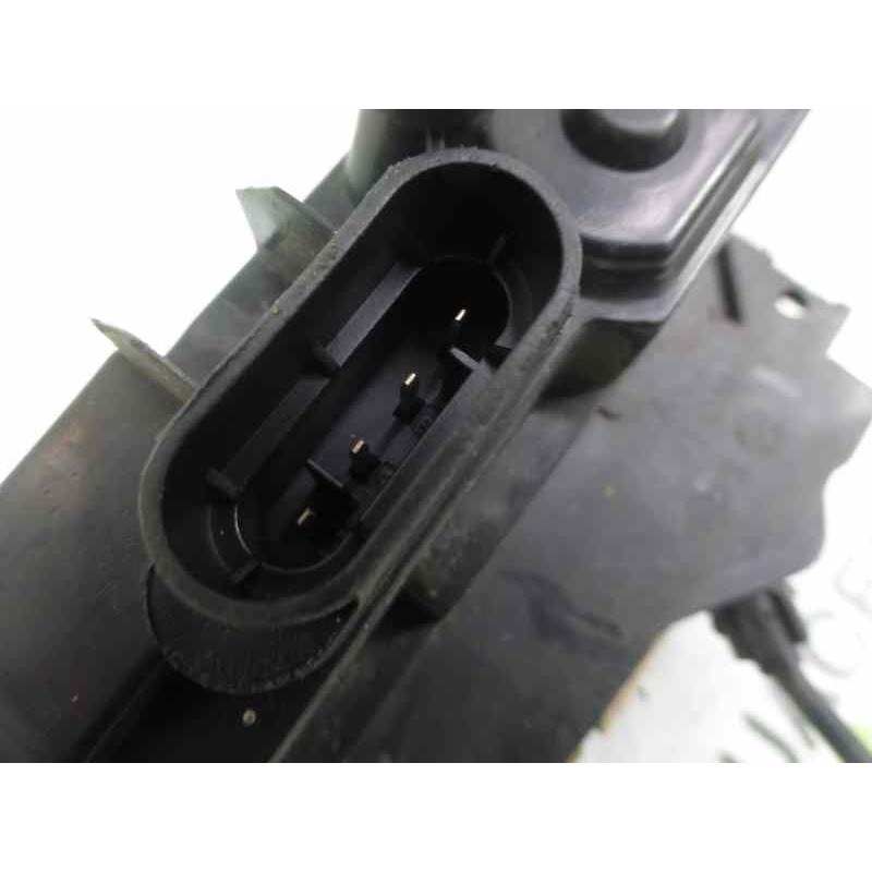 Recambio de cerradura puerta delantera derecha para renault megane ii familiar authentique confort referencia OEM IAM 8200027779