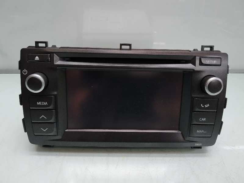Recambio de sistema navegacion gps para toyota auris hybrid advance referencia OEM IAM 8614002010  