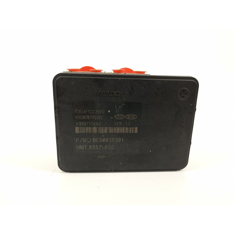 Recambio de abs para kia sportage drive 2wd referencia OEM IAM 58920F1110  