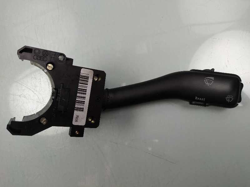 Recambio de mando limpia para seat toledo (1m2) sport referencia OEM IAM 4B0953503G  